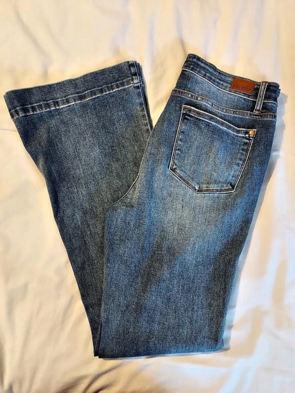 Judy Blue Trouser Flare Jeans Medium Wash Size 13/31 Non-Distressed - Picture 9 of 9